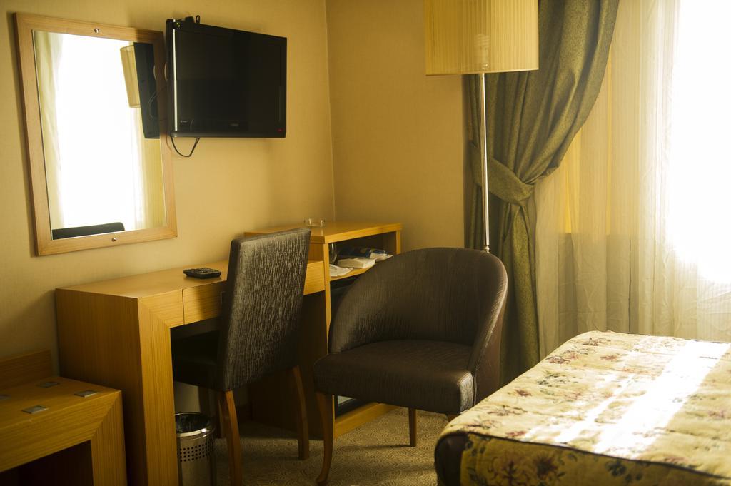 Pinar Elite Hotel Adana Rum bild