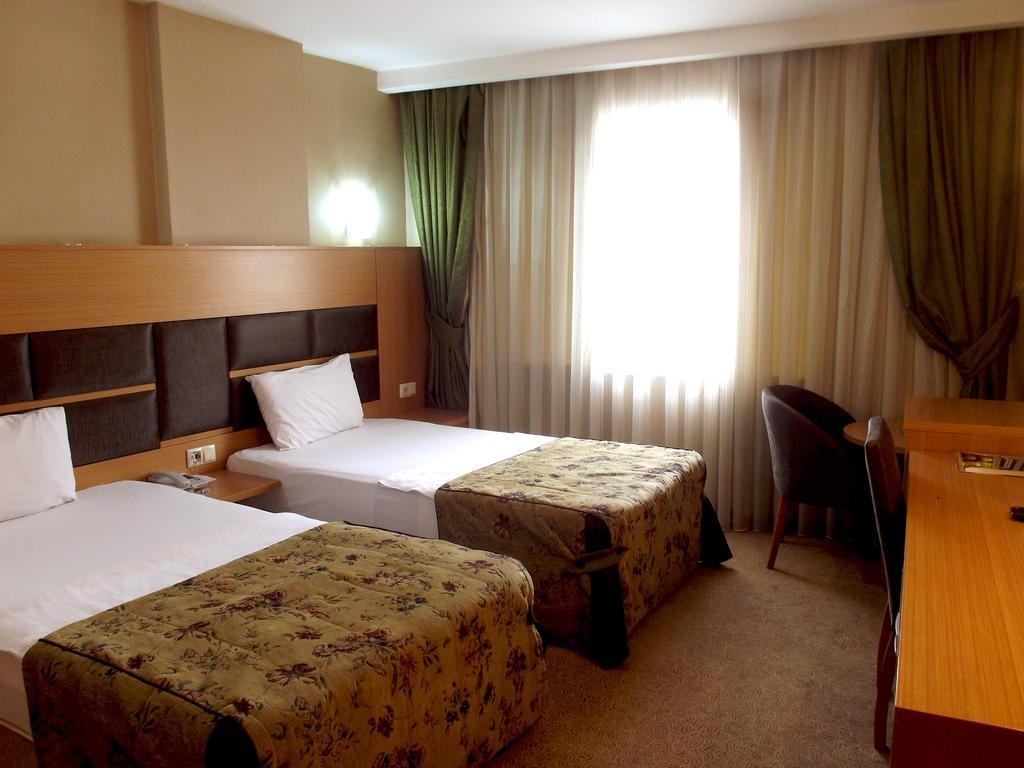 Pinar Elite Hotel Adana Exteriör bild